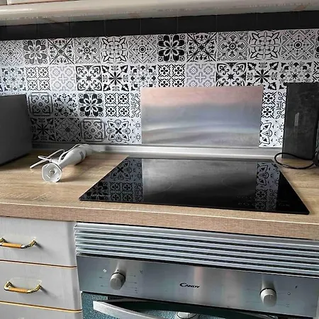 Casa Del Kun. San Juan De L'arena La Arena